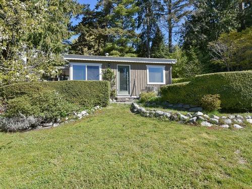 6465 Sunshine Coast Highway, Sechelt, BC 