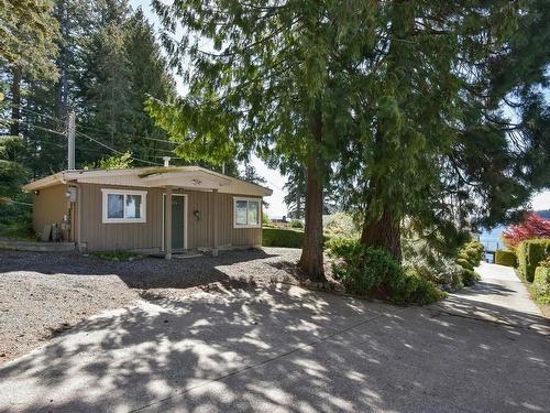 6465 Sunshine Coast Highway, Sechelt, BC 