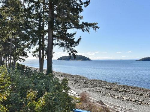 6465 Sunshine Coast Highway, Sechelt, BC 