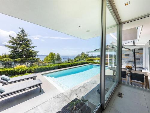 4313 Rockridge Road, West Vancouver, BC 