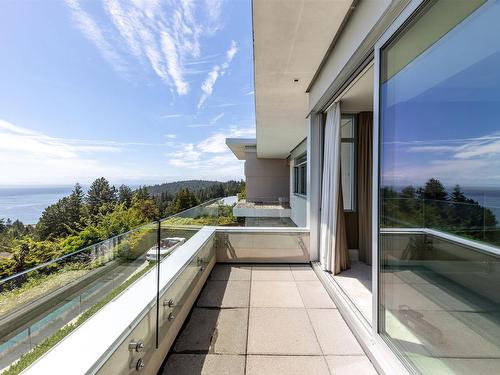 4313 Rockridge Road, West Vancouver, BC 