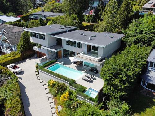 4313 Rockridge Road, West Vancouver, BC 