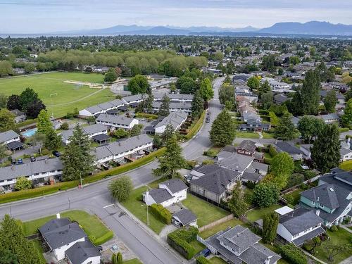 11600 Kingfisher Drive, Richmond, BC 