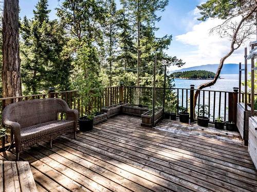 4224 Packalen Boulevard, Garden Bay, BC 