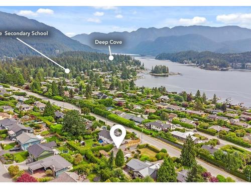 649 N Dollarton Highway, North Vancouver, BC 