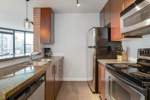 2703 58 Keefer Place, Vancouver, BC 