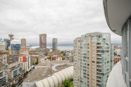 2703 58 Keefer Place, Vancouver, BC 