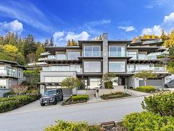 2761 HIGHVIEW PLACE  West Vancouver, BC V7S 0A4