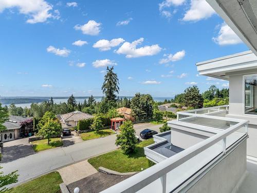 1507 Tyrol Road, West Vancouver, BC 