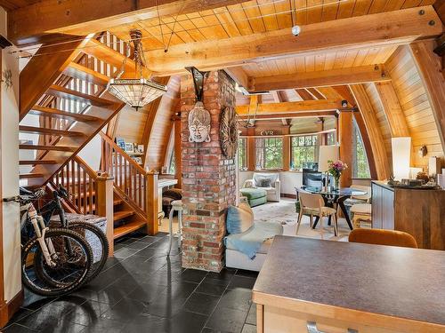 9275 Emerald Drive, Whistler, BC 