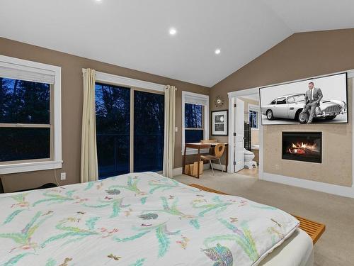 3011 Paisley Road, North Vancouver, BC 