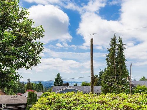 430 Genoa Crescent, North Vancouver, BC 