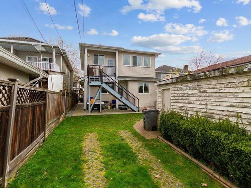 2631 Napier Street, Vancouver, BC 