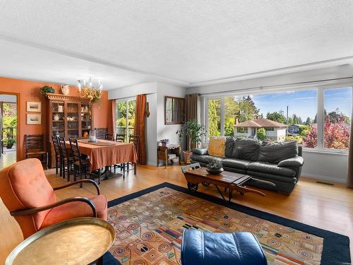 234 E 26Th Street, North Vancouver, BC 