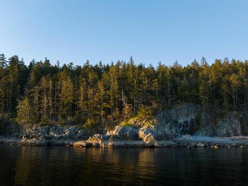 Lot C Sunshine Coast Highway, Sechelt, BC 