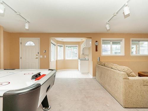 2802 Greenbrier Place, Coquitlam, BC 
