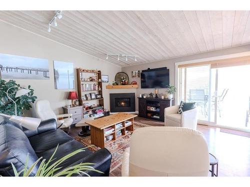 5513 Sechelt Inlet Crescent, Sechelt, BC 