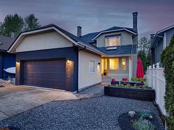 2848 MUNDAY PLACE  North Vancouver, BC V7N 4L2