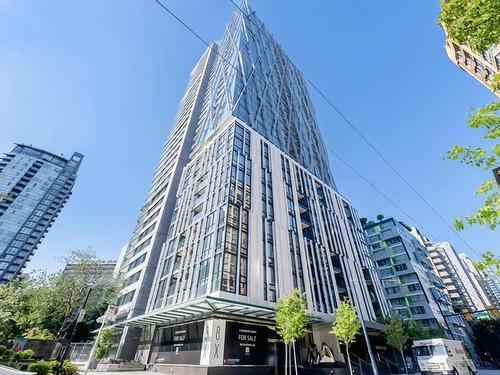 1306 1111 Richards Street, Vancouver, BC 