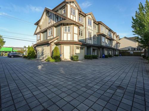 2 8091 No. 2 Road, Richmond, BC 