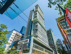 1209 777 RICHARDS STREET  Vancouver, BC V6B 0M6