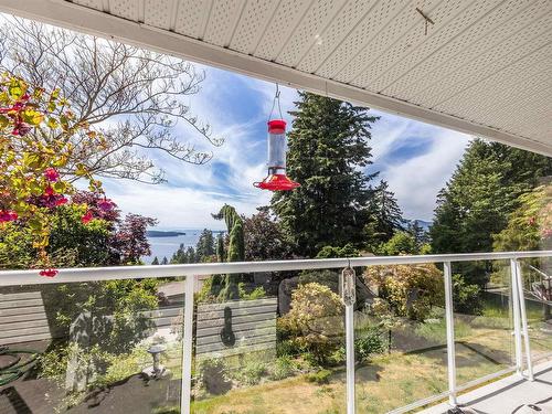 5135 Anna Road, Sechelt, BC 