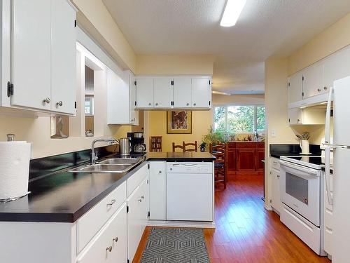 4569 Francis Peninsula Road, Madeira Park, BC 