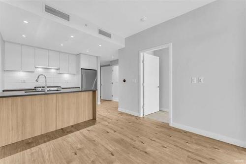 2205 3430 E Kent South Avenue, Vancouver, BC 