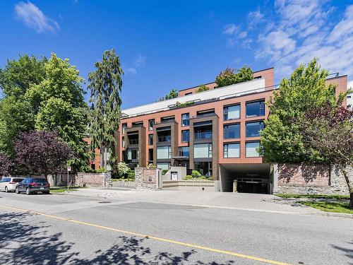 310-1571 57Th Avenue W, Vancouver, BC 