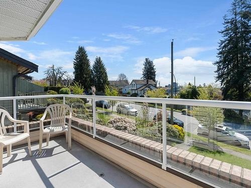 A 450 W 6Th Street, North Vancouver, BC 
