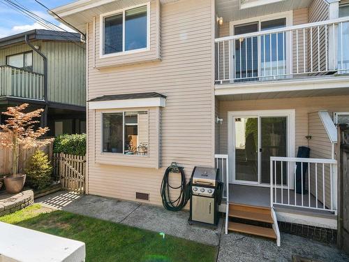 A 450 W 6Th Street, North Vancouver, BC 