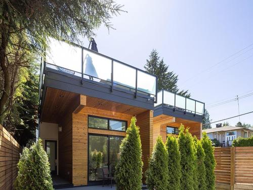 4106 Mt Seymour Parkway, North Vancouver, BC 