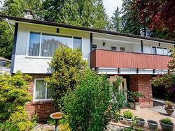 1126 WENDEL PLACE  North Vancouver, BC V7K 2W1