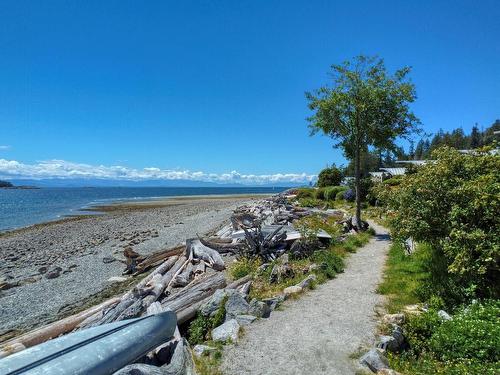 6498 Wildflower Place, Sechelt, BC 