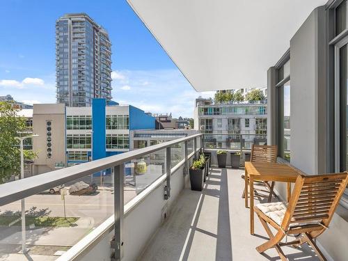 403 1688 Pullman Porter Street, Vancouver, BC 