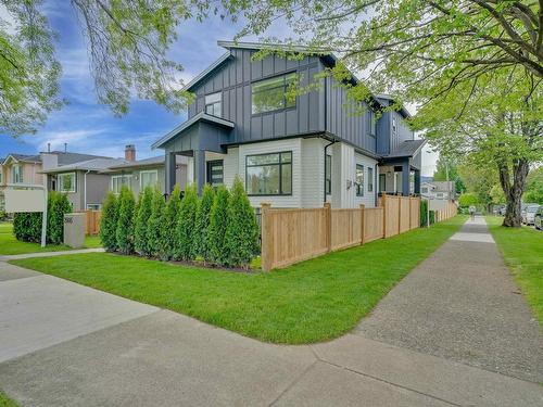 2995 E 17Th Avenue, Vancouver, BC 