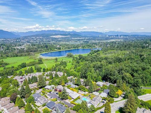 5950 Elgin Place, Burnaby, BC 