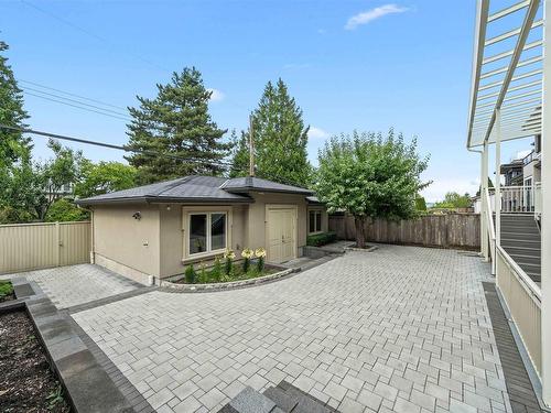 3867 W 14Th Avenue, Vancouver, BC 