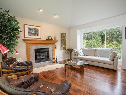 6783 Dufferin Avenue, West Vancouver, BC 