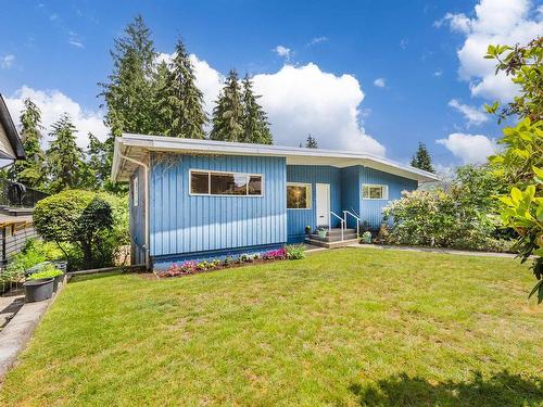 2224 Greylynn Crescent, North Vancouver, BC 