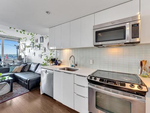 2603 1325 Rolston Street, Vancouver, BC 