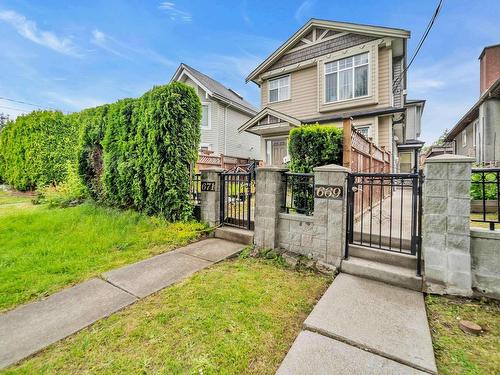 669 W 71St Avenue, Vancouver, BC 