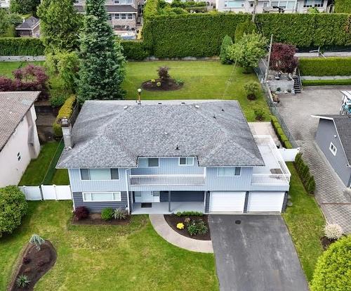 7949 Burnlake Drive, Burnaby, BC 