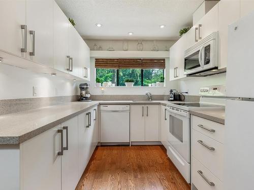 2901 Capilano Road, North Vancouver, BC 