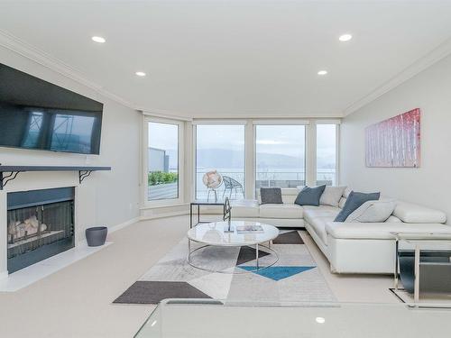 3341 Point Grey Road, Vancouver, BC 