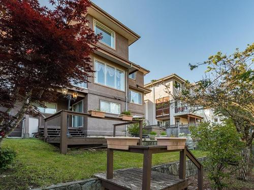 1689 Kingfisher Crescent, Coquitlam, BC 