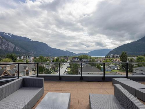 306 38013 Third Avenue, Squamish, BC 