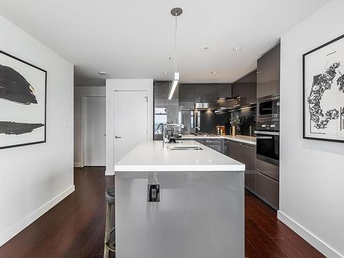 3309 777 Richards Street, Vancouver, BC 