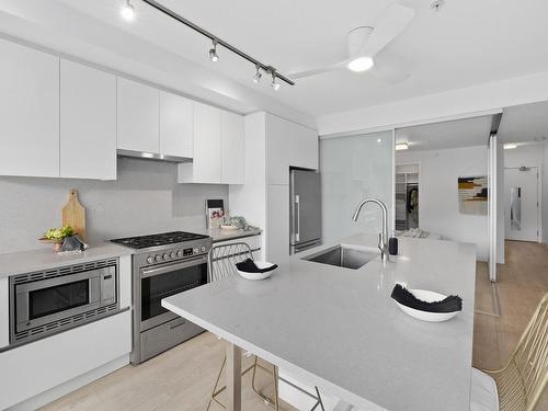 303 2141 E Hastings Street, Vancouver, BC 