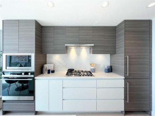 1107-6833 Buswell Street, Richmond, BC 